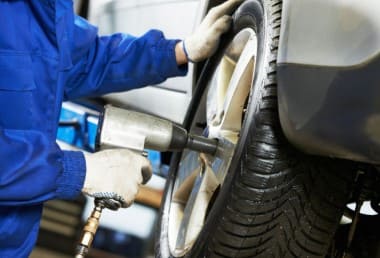 Легковой шиномонтаж