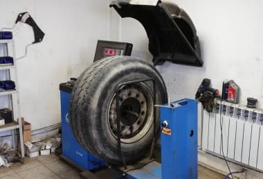 Грузовой шиномонтаж